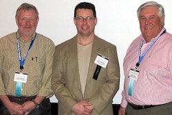 Steve Bunnell (center), operations manager with HealthPack 2005 sponsor Innovative Technology Conferences, is flanked by the pro
