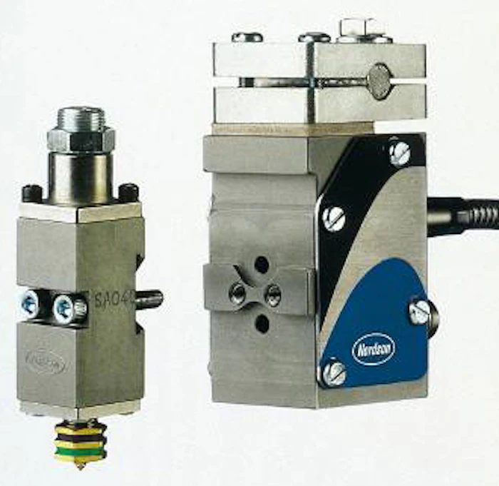 Nordson клеевая форсунка