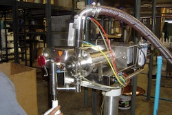 Artlux uses single-nozzle, semi-automatic fillers to handle a broad range of containers and products.