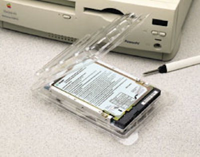 This rigid APET clamshell provides shock protection for Seagate's disc drives during handling and shipping. Bar codes can be sca