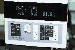 A checkweigher verifies that each bag has the correct tablet count (left), eliminating the need for an operator to verify counts