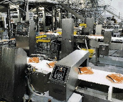 Grimmway1s checkweigher and metal detectors (right) inspect up to 75 bags of carrots per minute. The plant produces bags from 1