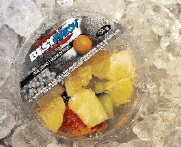 Early shipments of the product carried a label covering only half the lid, but now a round label covering the whole lid provide