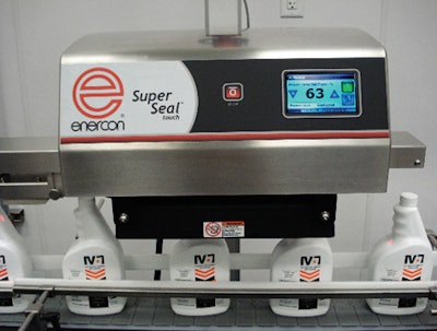 EASY & COOL. The induction sealer features easy touchscreen operation and air-cooled sealing.