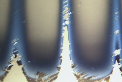 McCrone_glass_delamination
