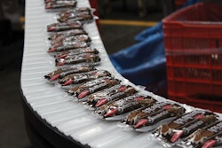 COOKIE POUCH. The new flow wrappers can accommodate various sandwich cookie counts in either polypropylene or metallized film.