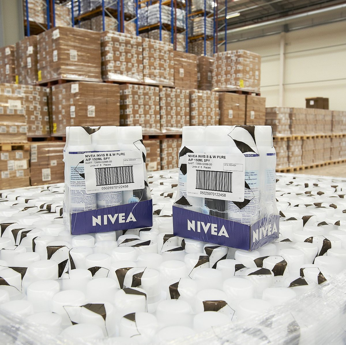 Hp 23915 Domino M200 Print And Apply Labels At Beiersdorf Logistics
