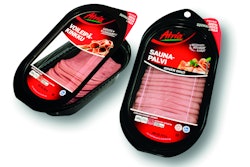 Clever positioning of top and bottom tabs make this pack easy to open.