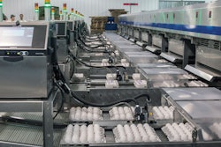 HIGH-VOLUME PRECISION. Touch-panel control makes it easy for operators to view and edit print messages.