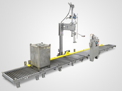 Liquid filling machine for extra large tote containers
