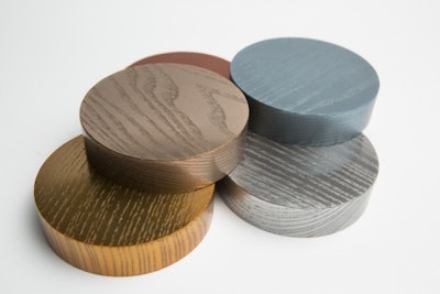 Metalized wood caps from Pujolasos and Decopak