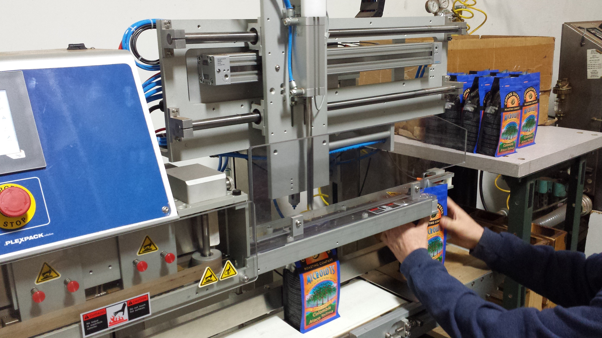 Efficient band sealer discovered at PACK EXPO.