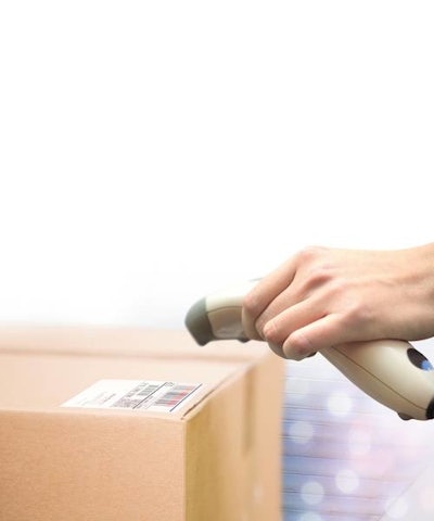 Designed especially for transport and logistics, Thermal Top Logistics Fit PEFC resists scuffing and scratching, which makes it an alternative to standard warehouse and shipping labels.