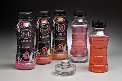 Two-compartment PET container for new cocktail from Yumix.