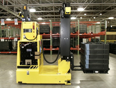Mobile robots are expected to lead the overall warehouse robotics market between 2017 and 2022, according to a new market research report.