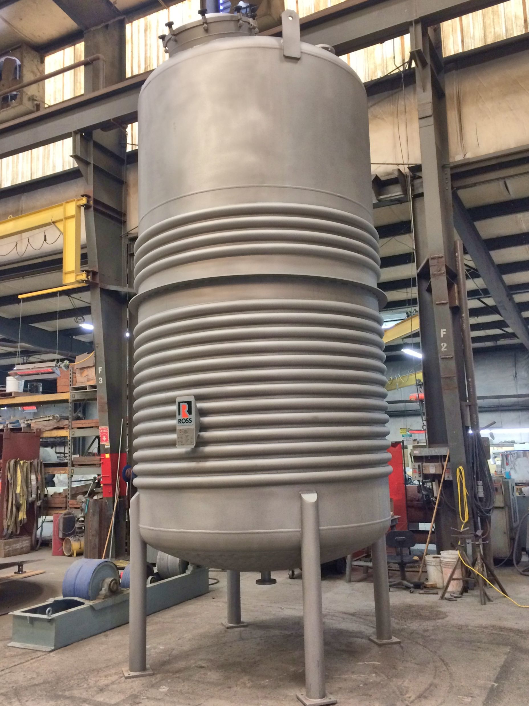 Ross Engineering 5,000-gal. ASME stainless steel tank