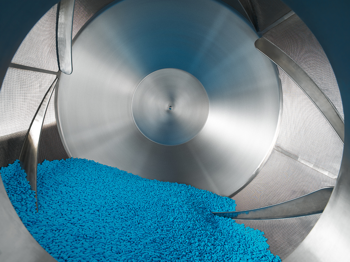 Patheon Moves from Lab Scale to Production with a High Containment Tablet Coater