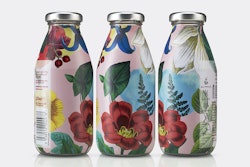 The flower illustrations were inspired by those found in vintage botanical books from the 18th and 19th centuries.