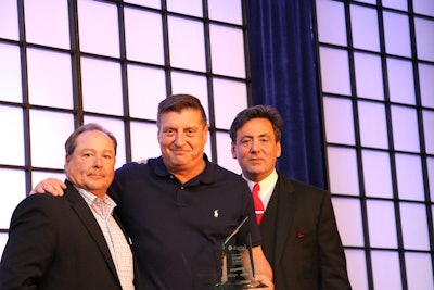 Pw 332687 Digital Packaging Summit 2017 Company To Watch Award Presented To David Ellen President Domino Digital Printing North America