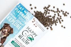 The Spicefire team created the name, website, e-commerce platform, packaging imagery, and copywriting for the brand.