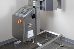 The CapQ system uses artificial intelligence so the system has the ability to ignore water droplets and plastic fragment shedding that can skew measurement results, leading to false rejects. Photo courtesy of Acquire Automation.