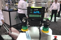 piCOBOT®, a cleverly equipped end-of-arm (EOAT) vacuum tool designed specifically for the cobot market.