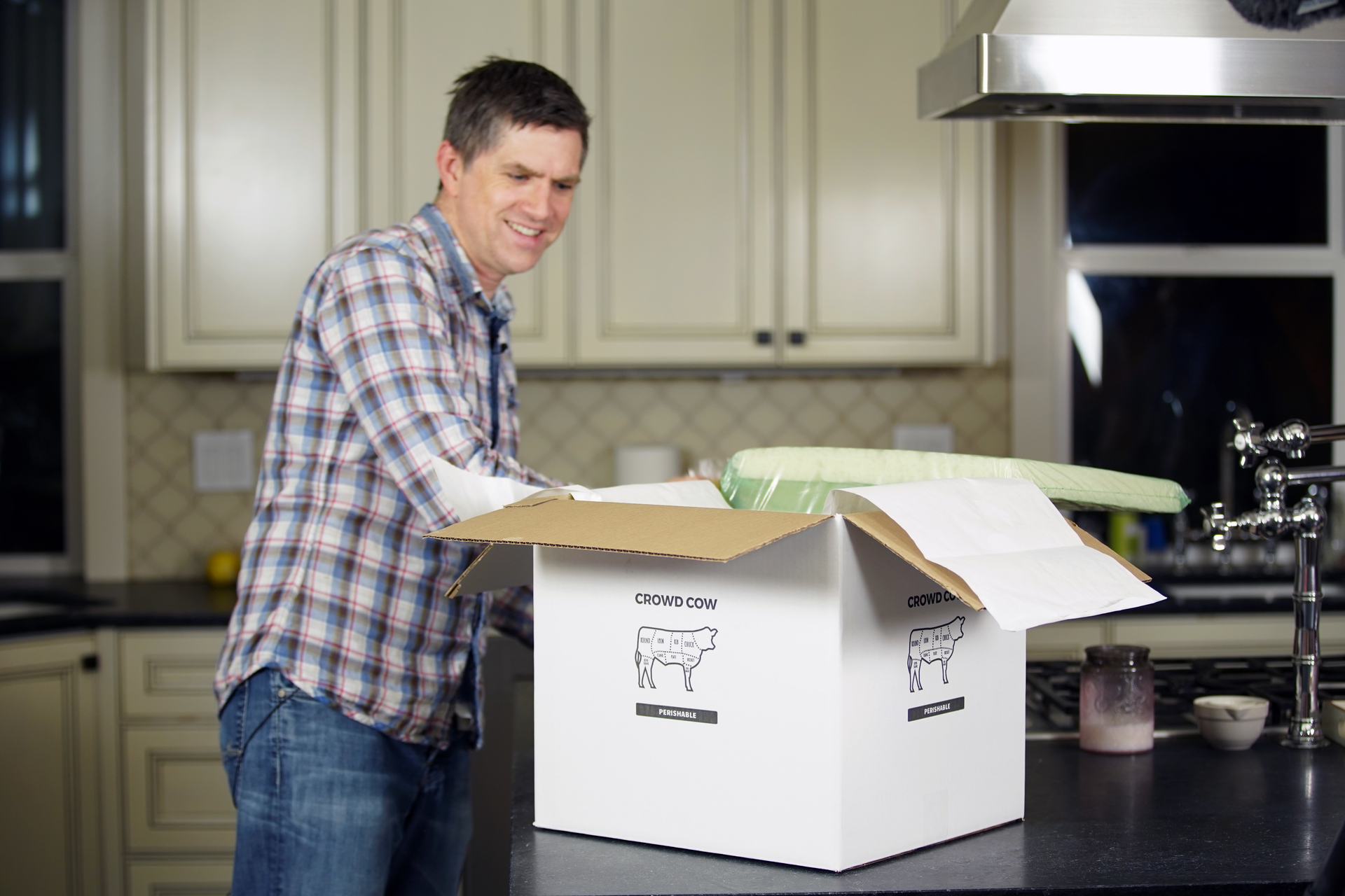 Crowd Cow is transitioning all of its shipping materials from EPS to corn starch-based Green Cell Foam.