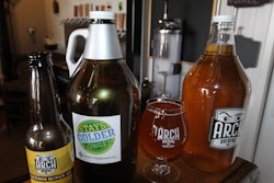 Arch Growler