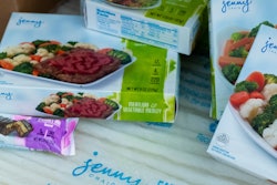 Although 30% smaller than the former Jenny Craig shipper, the new box provides the same number of food items.