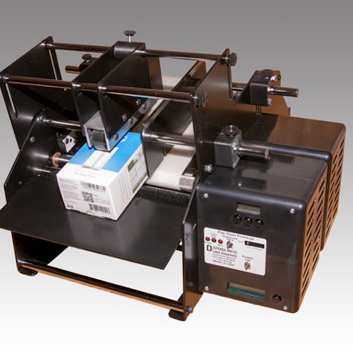 Flat-Matic desktop semi-automatic label applicator