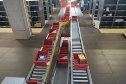 The advanced Interroll conveyor system at Cookplus is entirely managed by software developed by Teknokom.
