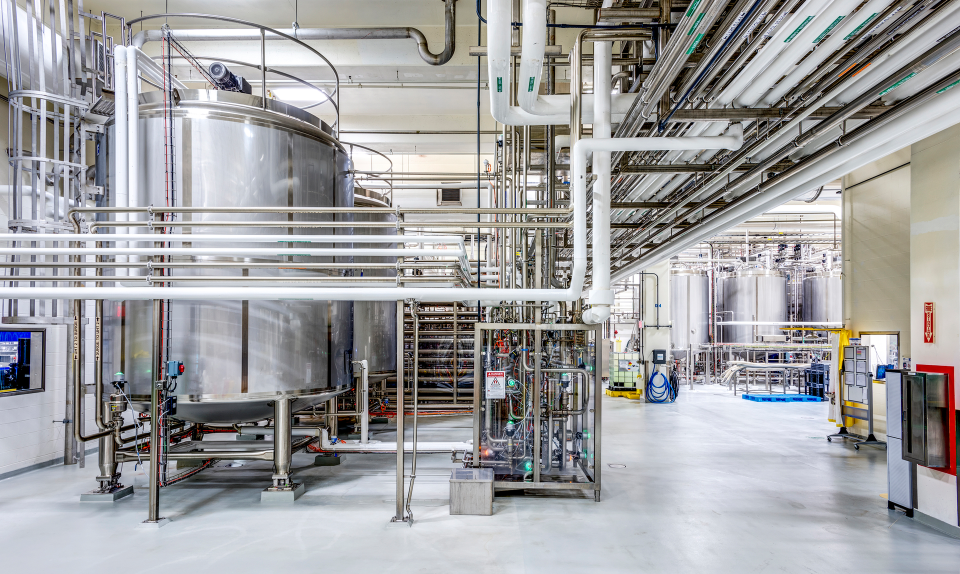 Hixson designed renovations and a new line for Abbott Nutrition&rsquo;s Tipp City, Ohio, plant. The facility features low-acid aseptic filling at greater than 800 bpm, segregated storage areas, state-of-the-art sterilization technologies, and highly flexible production and packaging lines.