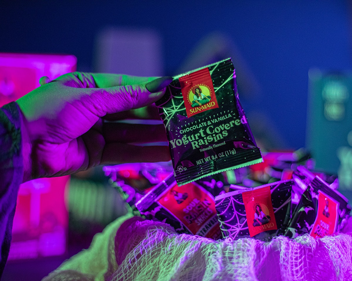 Sun-Maid Goes Glow -in-the-Dark | Packaging World