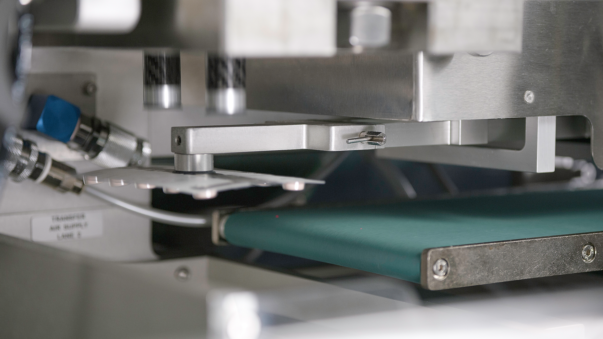 Pharmaworks Tf1pro Close Up Final Release Cu