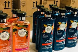 Both the shampoo and the conditioner in this P&G line have tactile notching to help the visually impaired.