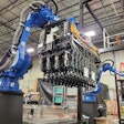 MHS’s multi-pick robotic end effector can pick up and hold up to 36 items simultaneously and pack four orders at a time into four shipping boxes.