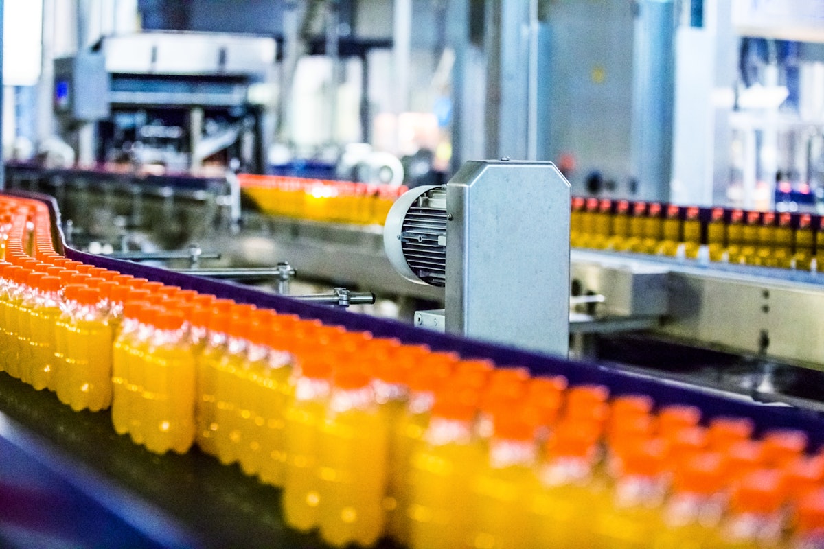 Beverage Manufacturers Turn to Dynamic Machines and Automation to Meet