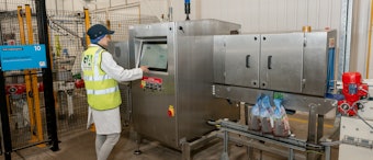 The G40 X-ray machine part of a small-pack line that handles bag sizes from 1 to 4 kg.