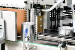 With GLU|ECO® it is possible to periodically rid the glue roller of excess glue by making small adjustments, obtaining a much thinner and uniform glue film over labels. This efficiency means savings of up to 50% in glue consumption.