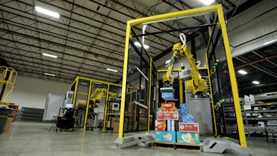Pearson employ’s Pick One’s AI-driven software to enable its robotic depalletizer to pick randomized cases, cartons, trays, or bags.