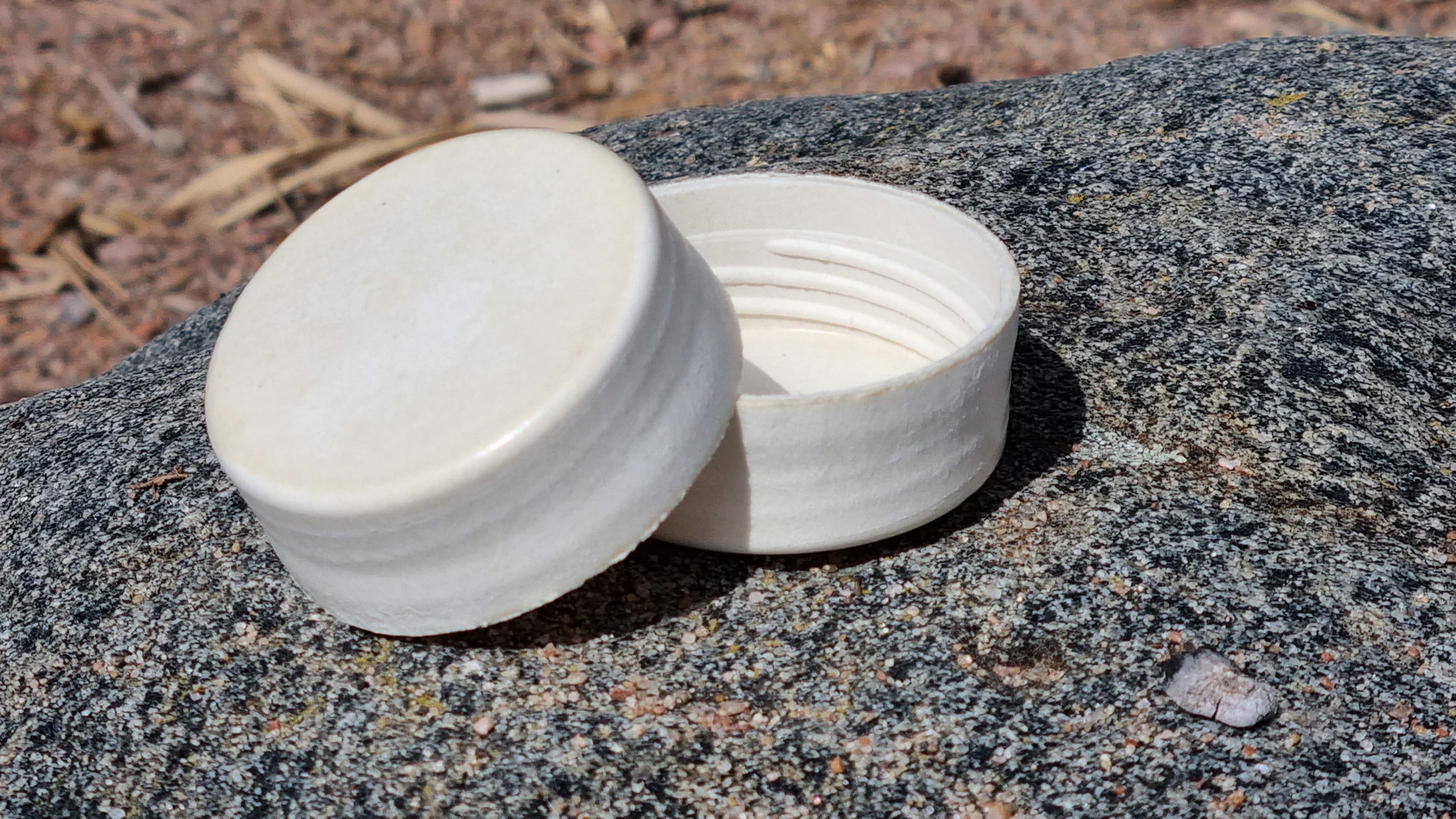 Absolut Testing Paper-Based Bottle Caps - Vimarsana News