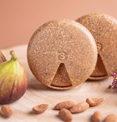 Suplemint's collaboration with Sulapac for a bio-based container.