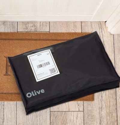 Olive reusable packaging solution with sustainable return system