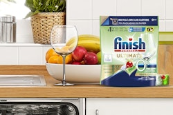 Introduced in Carrefour retail stores in France in the fall of last year, the paper-based pouch is the culmination of a multi-step process by Reckitt to ‘achieve the ultimate pack in terms of sustainability.’