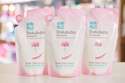 Japanese beauty care brand Shokubutsu Monogatari is hitting all of the three R’s—Reduce. Reuse. Recycle.—with a new 100% recyclable pouch construction for its shower cream refills in Thailand.