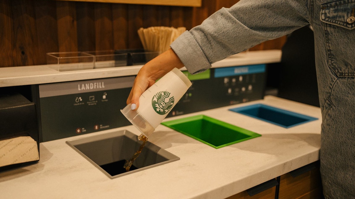 Gobelet à café Starbucks · Creative Fabrica
