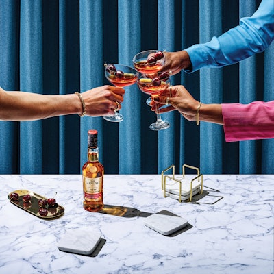 The offering stands to elevate at-home entertaining by providing a crafted experience without the mess or hassle of leftover ingredients, complicated recipes, or bar equipment.