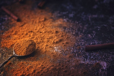 Ground cinnamon