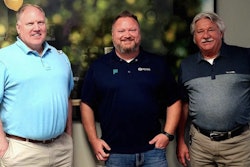 Fogg Filler's Mike George is surrounded by satisfied customers.