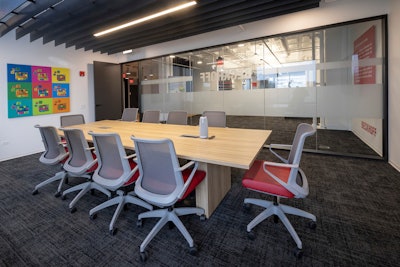 The new Beckhoff office in Rosemont, Illinois, offers 4,800 square feet for customer meetings, seminars, training courses and more in a convenient location.